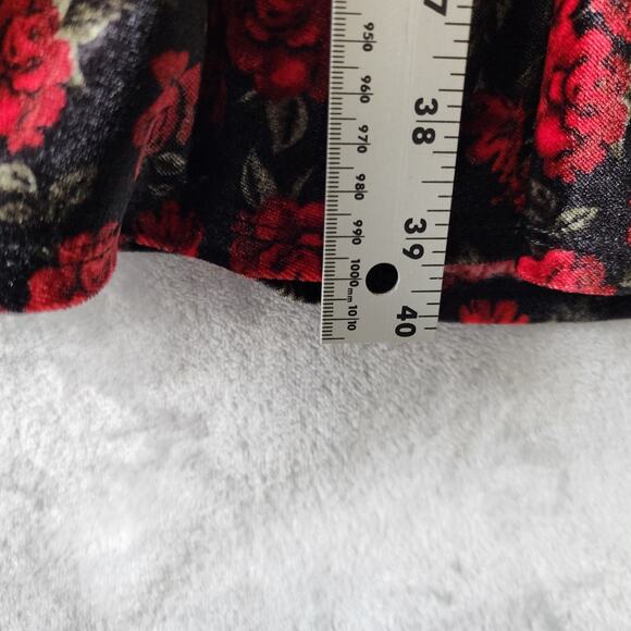 Torrid Velvet Dress Womens Size 2X Black Red Rose Print Soft Stretch Fit Flare - Picture 7 of 9